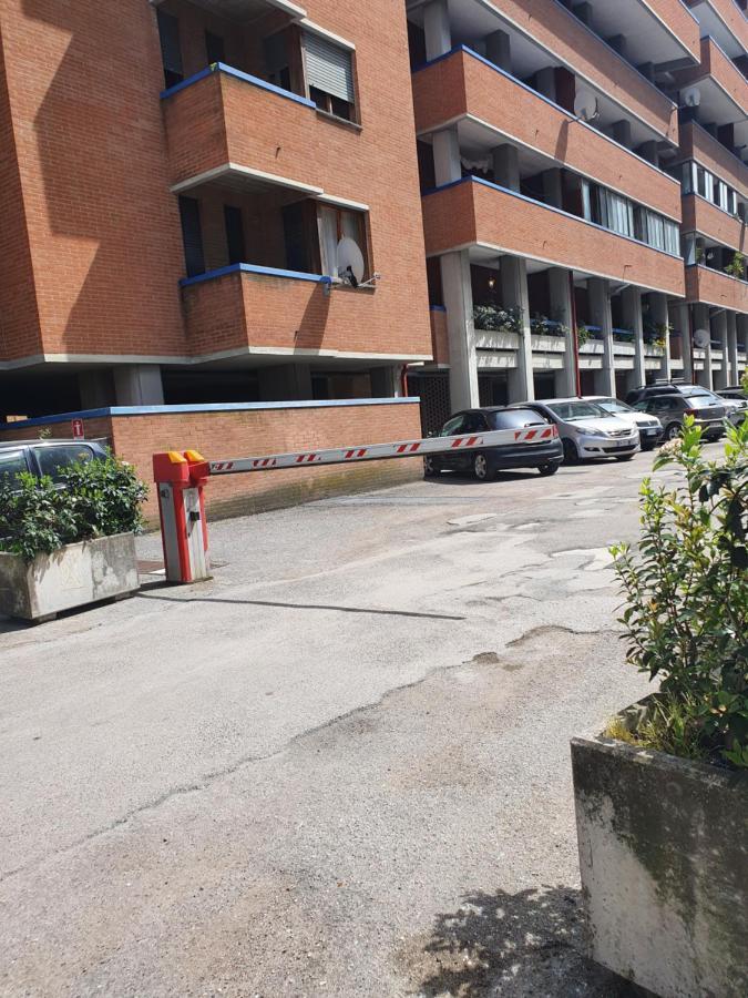 Charming Apartment Tilli With Parking Perugia Exterior foto